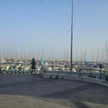 Апартаменты La Perla Urbana